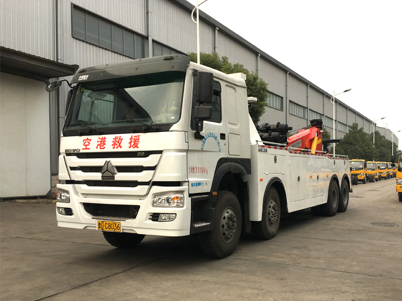 重汽前四后八拖吊聯體清障車